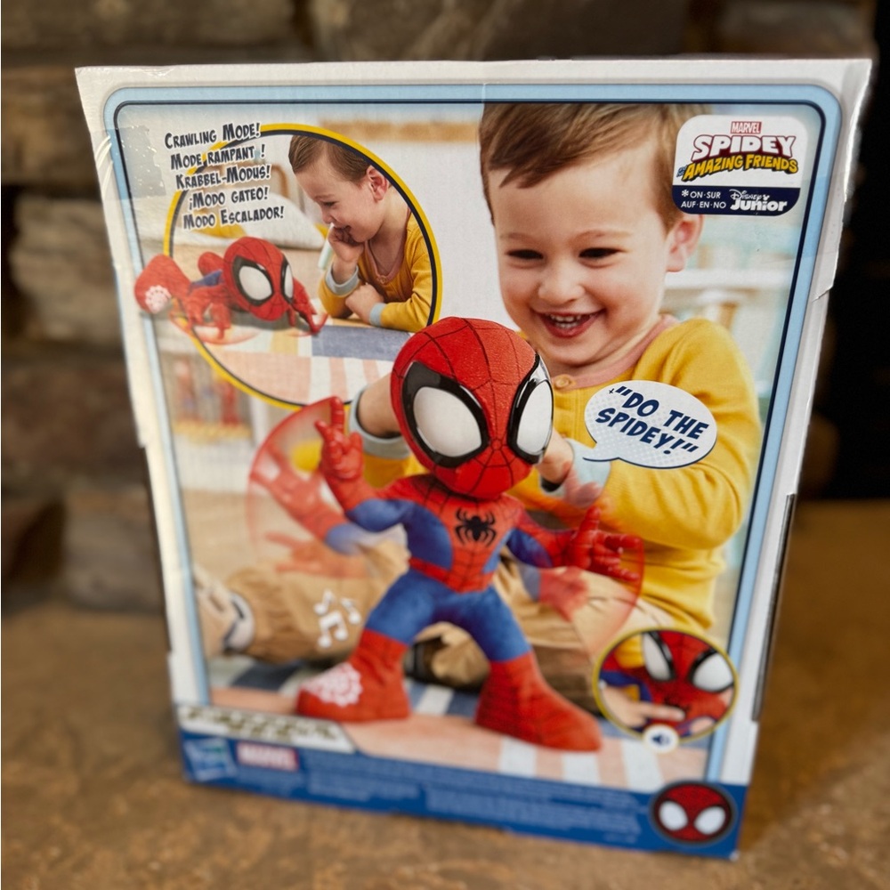 Crawling Spidey - NEW - Picture 5 of 6